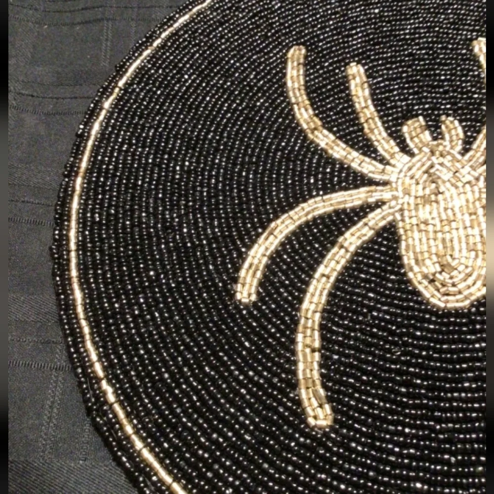 4pc Tahari Halloween Spider Web Bat Jack Pumpkin Beaded Placemats Chargers Set